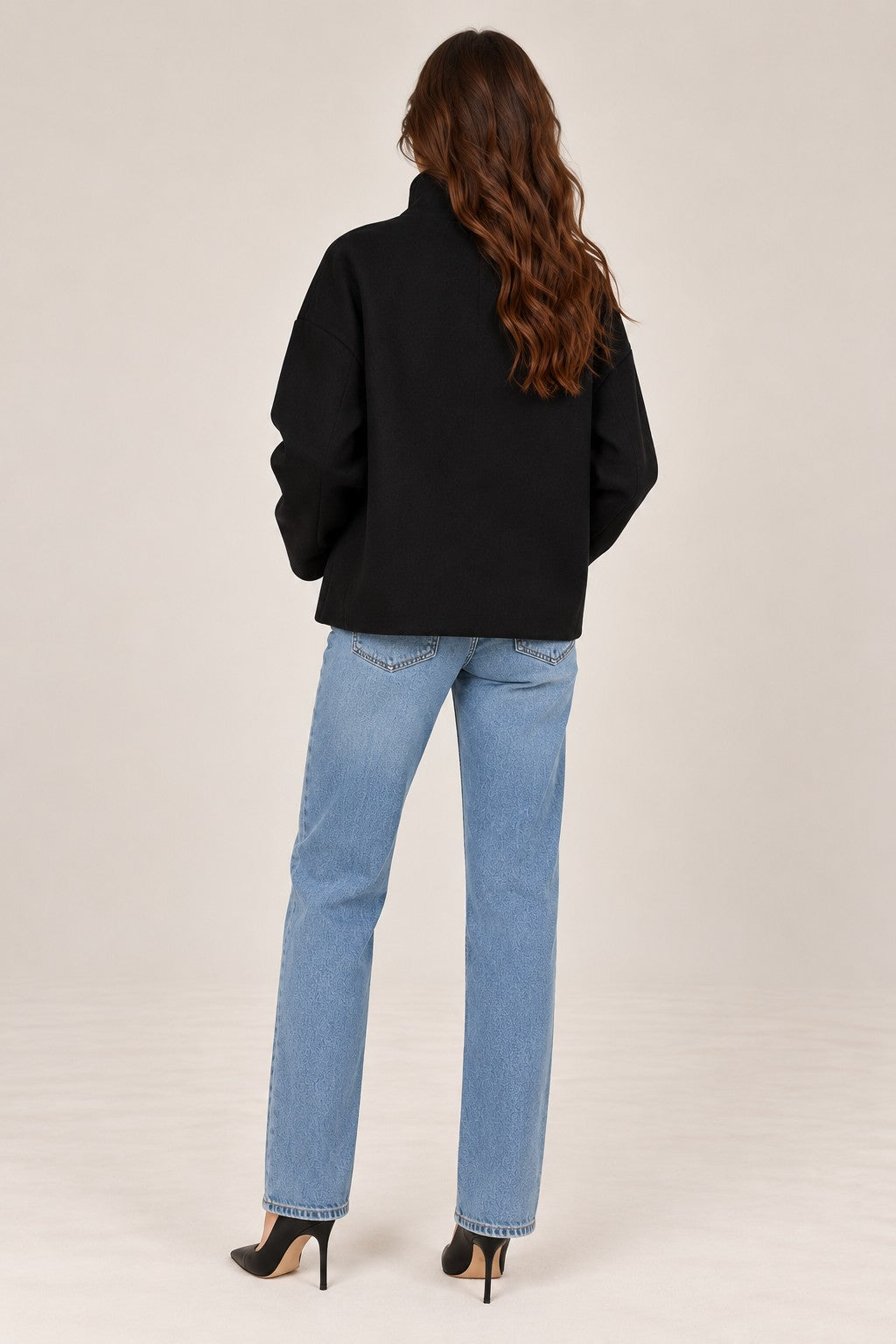 Lucy wool coat in black, back view