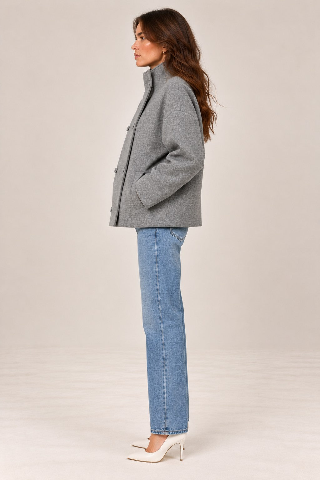 Lucy wool coat in grey, side view